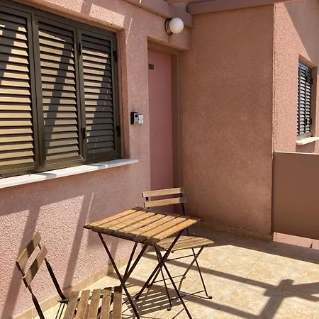 Ariadne Apartments