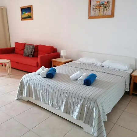 Ariadne Apartments
