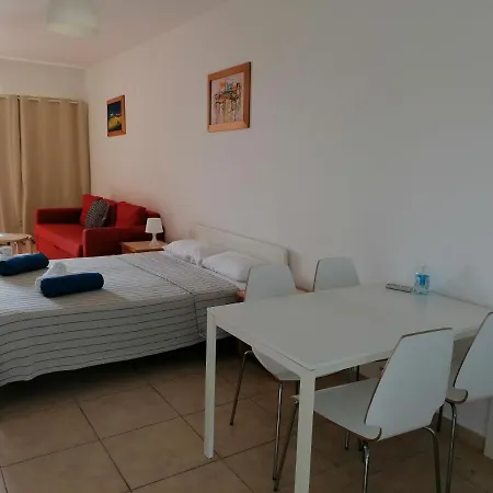 Apartment Ariadne Apartments *